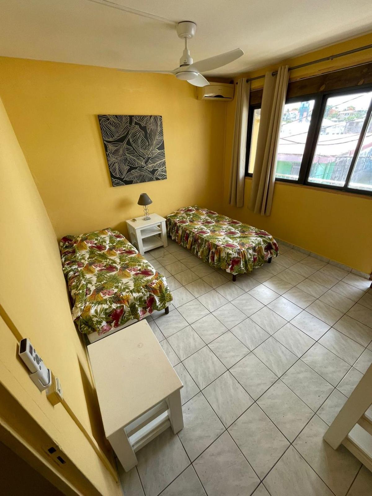 Appartement Tout Confort Сент-Анн Экстерьер фото