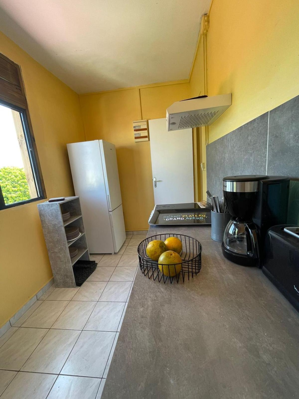 Appartement Tout Confort Сент-Анн Экстерьер фото